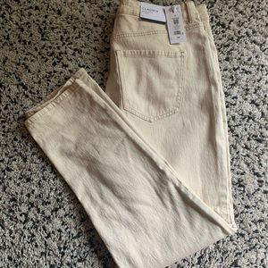 Dynamite Claudia jeans. Ivory. Size 31.